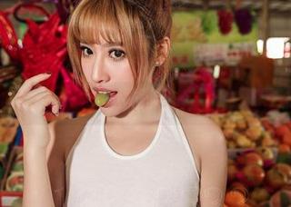 爱丝图库：圣诞丝袜狂欢，这一季，你的袜子该瘫痪了！