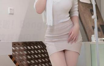 资源来啦！Bangni邦尼的写真：魅魔就这样被囚禁，生活真是无趣。