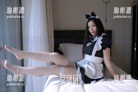 GIRLT果团网 - 裴希西的泳装合集——加入这场夏日派对吧，别太认真！
