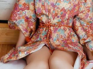 果团网在线：女仆旗袍在线教学，重点：如何优雅倒水