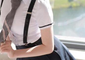 MFStar模范学院 – SiByl李思宁的双马尾，高清得让人猜测她存了多少个发夹。