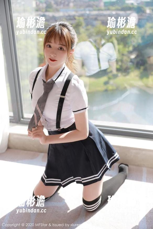 MFStar模范学院 - SiByl李思宁的双马尾，高清得让人猜测她存了多少个发夹。