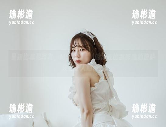 最新比基尼写真，MyuA(뮤아)的泳衣比我昨晚的披萨还要让人期待！