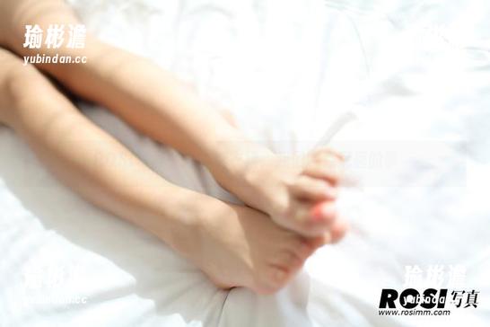 ROSI ROSI写真,因为连衣裙,我们聊点荒唐的事