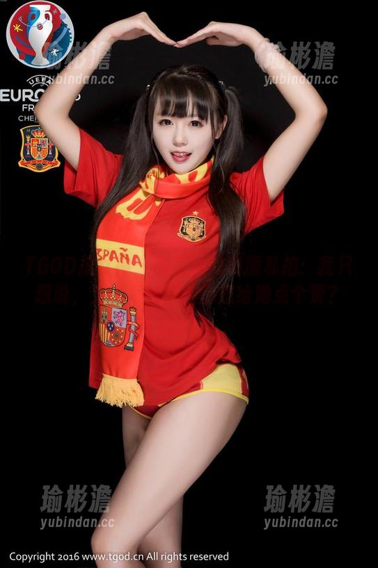 TGOD推女神 - 施忆佳的和服私拍：我只想说，为啥每次穿上都想给她点个赞？
