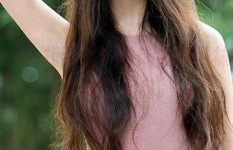 TuiGirl – 找到了！郑瑞熙的网袜图包，越看越上瘾。