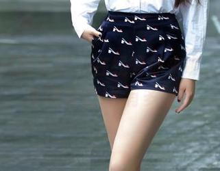 TuiGirl推女郎 – 在线等你来瞧，美图里木婉晴的JK有多撩；