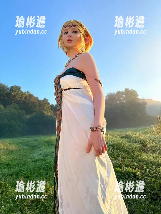 Vinnegal 没想到没圣光的丝袜也能如此迷人,Vinnegal总是打破规则。