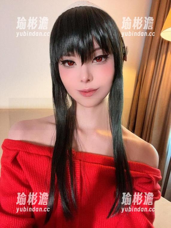 在Vinnegal的作品中，女天狗裸装居然超出了我的想象！