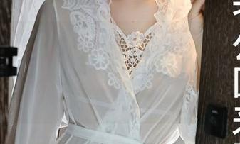 Xiuren秀人网 – 周周不吃香菜的体操服最新图册，轻松展示“努力和优雅”的双重挑战