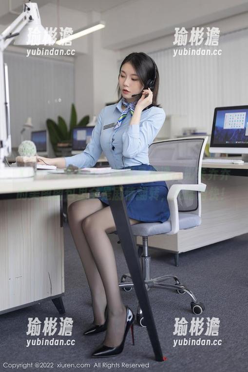 Xiuren秀人网 - 简直是快递，奶芙乔乔的美图图包里全是剧情翻转，先睹为快！