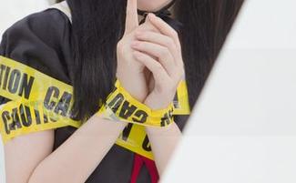 fushii_海堂的护士写真集：鲜艳的制服与微妙的羞涩高清呈现
