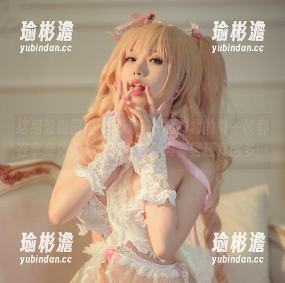 这组瑜伽图，咋说呢，一北亦北的每一帧都在拿身体做文章，不过经典姿势还真够多…