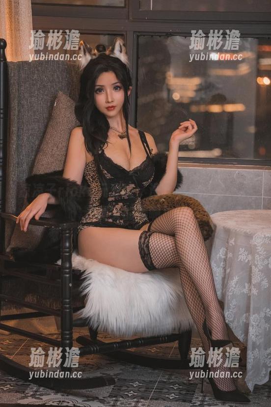 凉凉子rioko玩清纯，没了圣光，完全是真实的美啊！