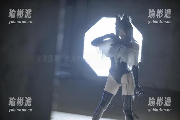免费图集，刺青Poi的美脚让人想多看几遍