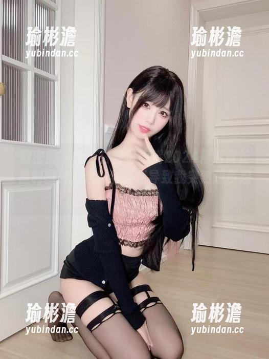 微密圈 - 十万口草莓粥粥2024精选舰长福利图片，这种甜蜜感导致我突然想多想几句！