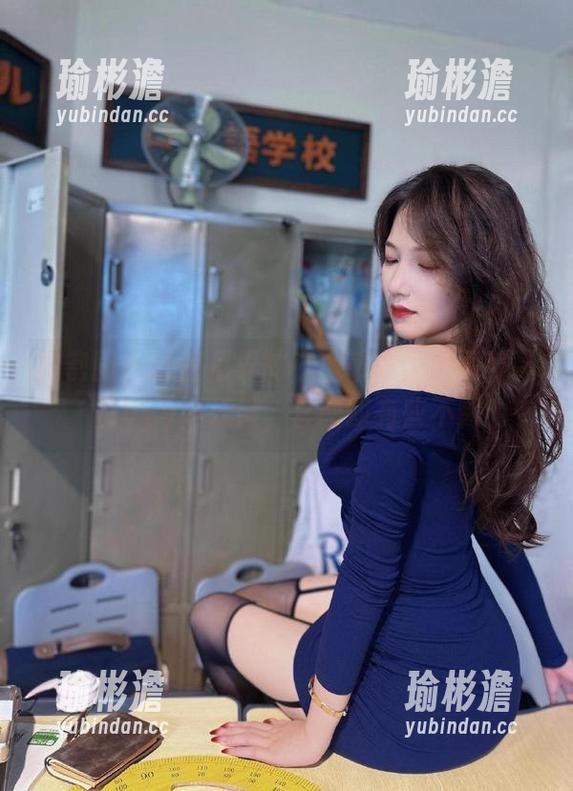 微密圈 - 比基尼界的小小革命，原图可可西yyy是妩媚，套图却有些不羁