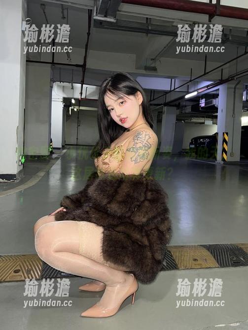 微密圈 - 小优优子的瑜伽新姿，我的天，这居然是写真更新？