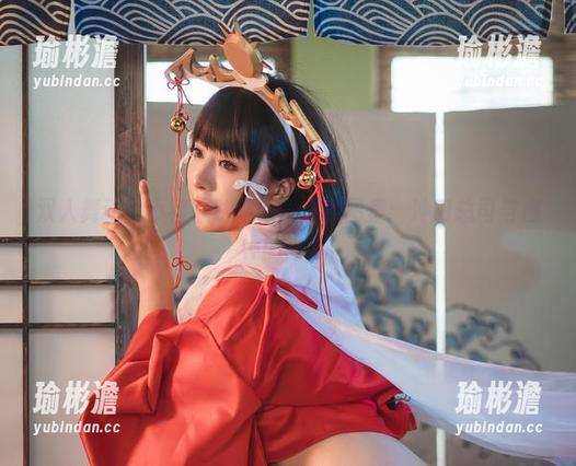 双人舞动！小容仔咕咕咕w私拍图集：冲田总司与魔神的日常!
