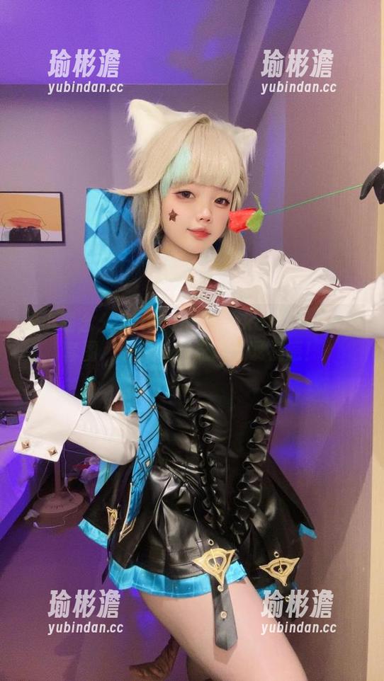 看小瑶幺幺的Robin–HonkaiStarRail套图，和水一起流动的既视感！