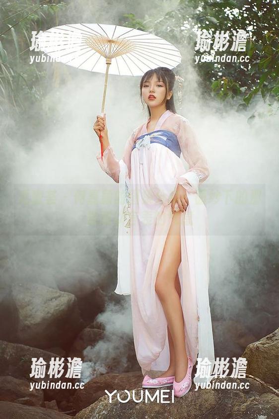 尤蜜荟-何嘉颖 尤蜜荟 - 何嘉颖的图集分享:面纱下的那抹难以言表的气息