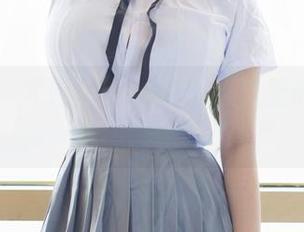 尤蜜荟 – 尤妮丝的眼镜：网盘里的另类视角