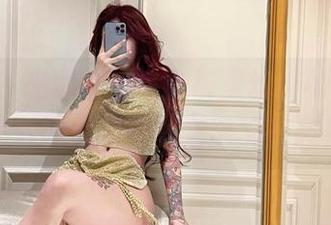 微密圈 – 光影交错中的裤里丝，希希Gina的套图从未如此迷离又有趣！
