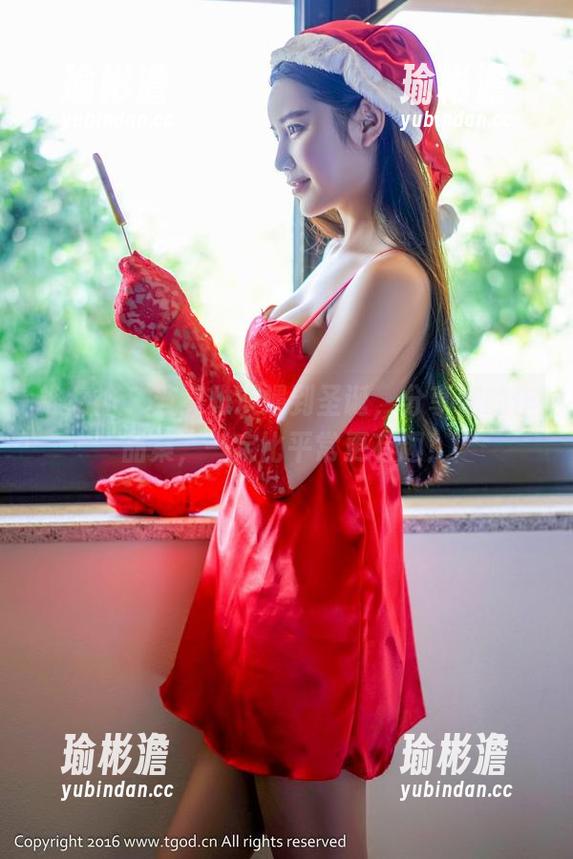 推女神 - 当莫雅淇遇到圣诞，分享她的作品集，一定比平常更有趣！