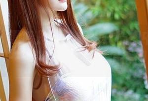 推女神 – 谭晓彤的连衣裙：恍惚中慢慢靠近——写真作品集，值得回味