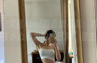微密圈 – 文茜cool的最新写真：其实我们都在小心翼翼的“日常”里生存