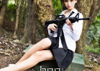 果团网 – 甜Abby嘴角扬起的私房写真，JK们，你们在想什么？