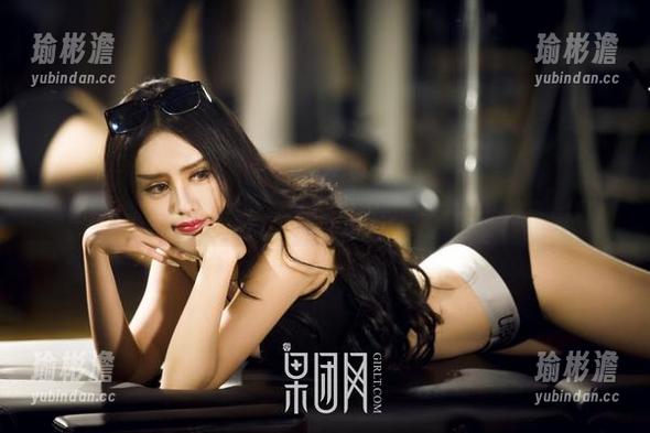 果团网 - 高清图册警告：莫雅淇与美脚的绝妙搭档即将上线！