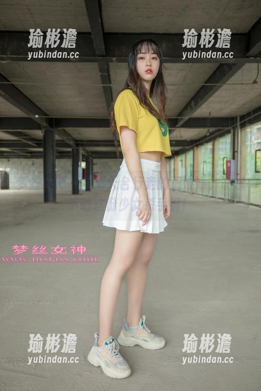 梦丝女神 - 高清天台行走的王娇娇，让你下载这份少女杀手锏！
