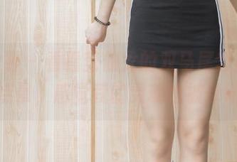 梦丝女神 – 看看莹仙女的双马尾套图，稍微有点晕，感觉我的灵魂也被牵动了。
