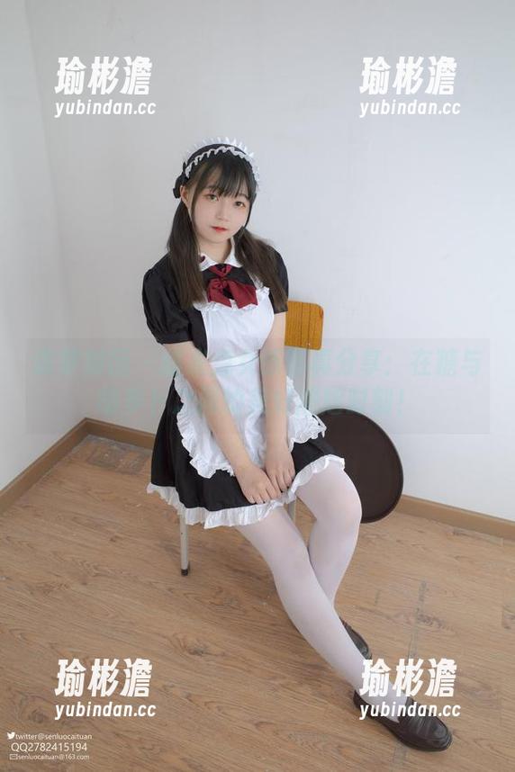 森萝财团 - 甜米兔女郎写真分享：在糖与胡萝卜之间的美好尴尬时刻！