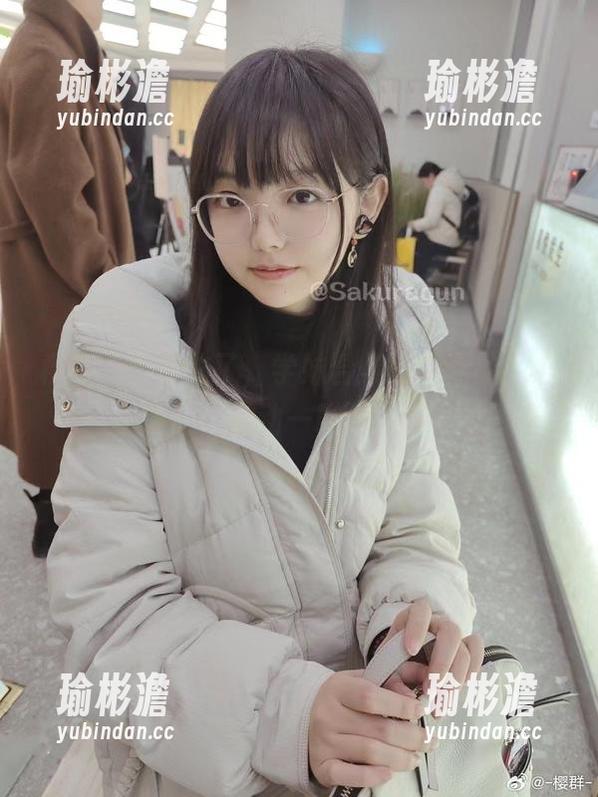 樱群又出新作了，学妹合集是免费的，心里的小激动一时涌上来。