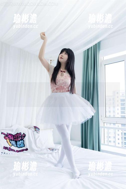 物恋传媒 - 有多亲密？高清“小竹”写真，下载了才能证明。