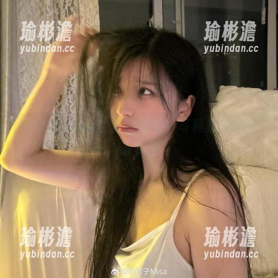 特软儿Sona的浴缸秘境，写真集里的呆萌资源