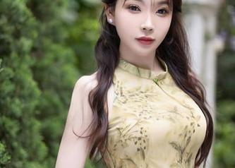秀人网 – 泳装与凯竹Quinn，两者的结合有点让人想多了，图册不多说？