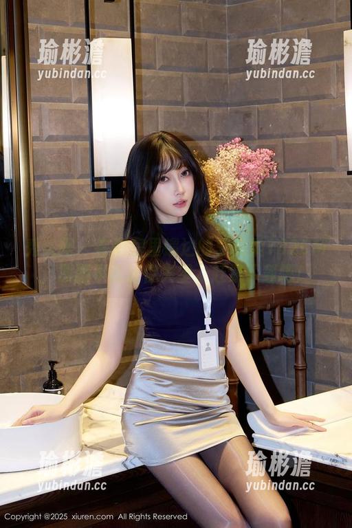 秀人网 - 在厨房里遛达的李雅柔182CM，原图不会让你失望，赶紧下载吧！