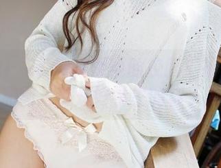 美媛馆 – Ellie艾栗栗的校服汇报：原图和图片都是好学生的样子呢