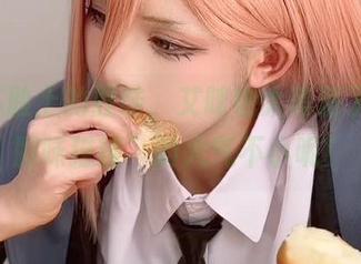 玛丽苏脸上的腥味，艾咪也太高清了吧!“腥味猫罐”的火气不小呢！