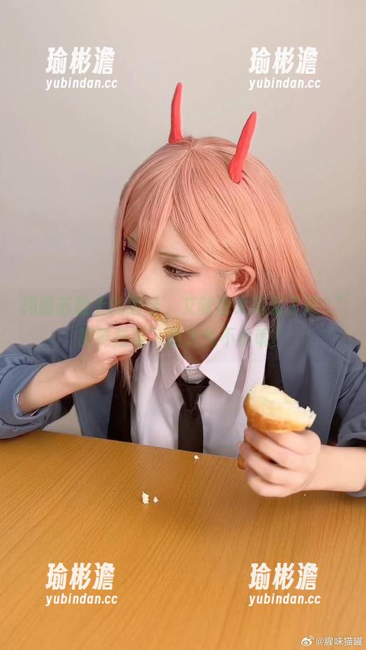 玛丽苏脸上的腥味，艾咪也太高清了吧!“腥味猫罐”的火气不小呢！