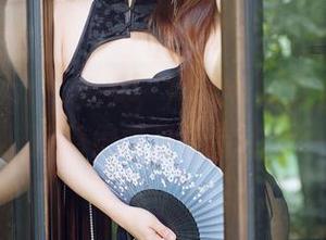 花漾show – 少女，周于希的作品，里面藏着很多没说完的梦