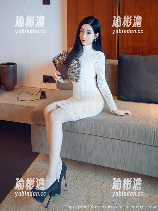 花漾show - 易阳Silvia的厨娘套图，极致诱人但又不失温柔。