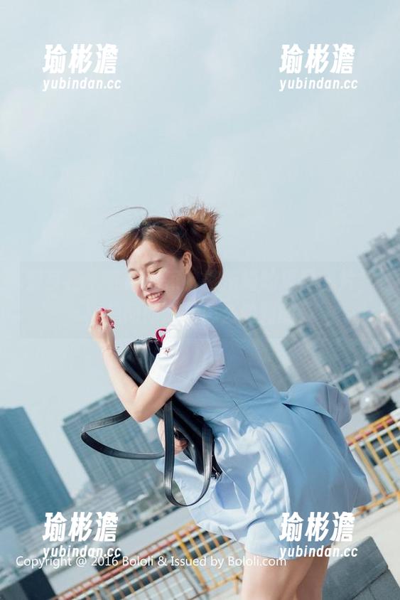 菠萝社 - 在线独家！柳侑绮的夏日图片，真想问问她是怎么做到的。