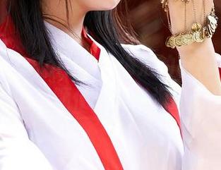 蜜桃社 – 当Rola敲响海浪的敲门声，免费的图包顺便来了场海派对！