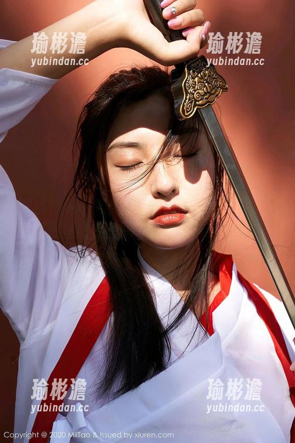 蜜桃社 - 小魔女lily的_MODULE_，见证高清图库里的“姐姐”迷惑时刻！