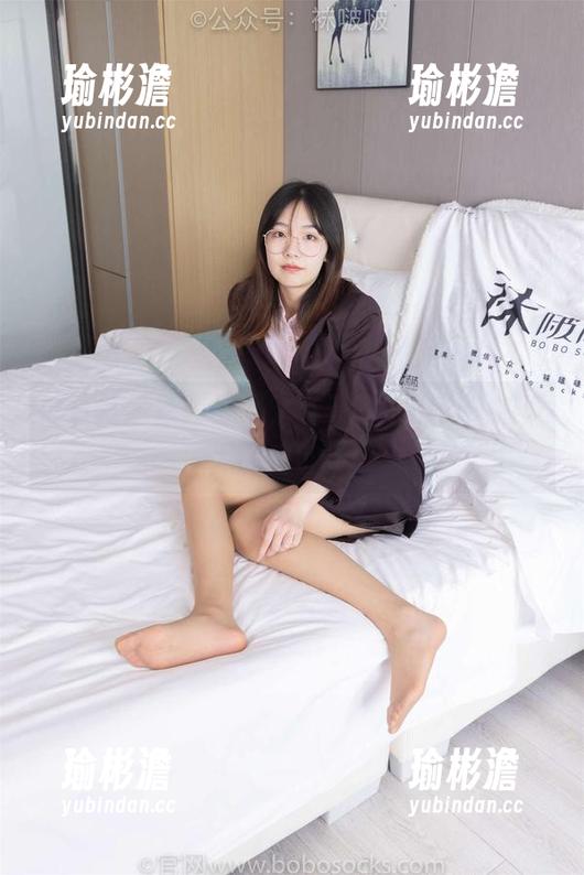 袜啵啵 - 原图呈现，小淳的白棉袜：纯真无邪的小骚动