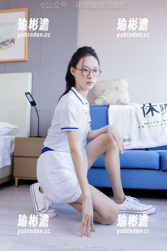 袜啵啵 - raw和妩媚的邂逅，芝士的ol风让图包欲罢不能